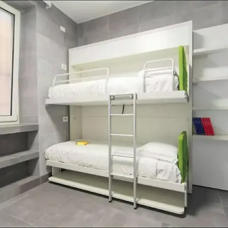 Mezzocannone - Casa Vacanze Centro Storico Apartamento Nápoles